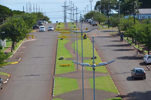 Revitalização da Avenida dos Pioneiros deixou local com um belo aspecto visual