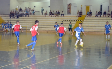 1 Copa Pirmide Veculos/Joderbool de futsal adulto e de categorias de base regional movimenta Ubirat