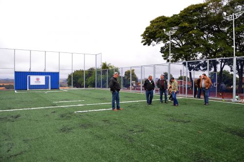 Mini Arena: Yolanda foi beneficiada com uma moderna estrutura esportiva