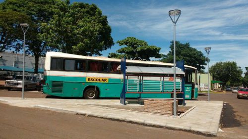 Ponto de ônibus é liberado para o uso da população