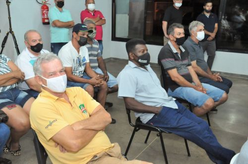 Iniciado o Projeto "Bairro da Vez". Trabalhos tiveram início no Panorama e Novo Ubiratã