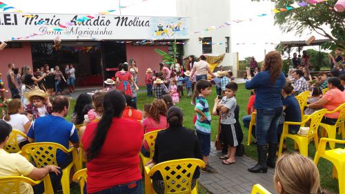 Muita animação na Festa Junina do CMEI Dona Mariquinha
