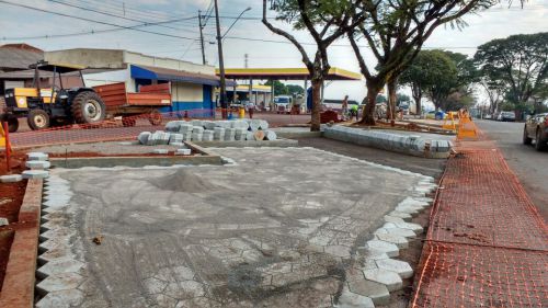 Obras de revitalização da Avenida Ascânio avançam e região já ganha "cara" nova