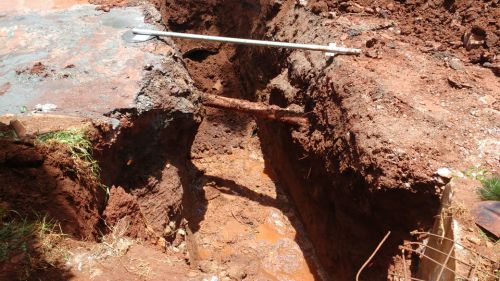 Nova galeria está sendo construída para resolver problema com pavimentação asfáltica  