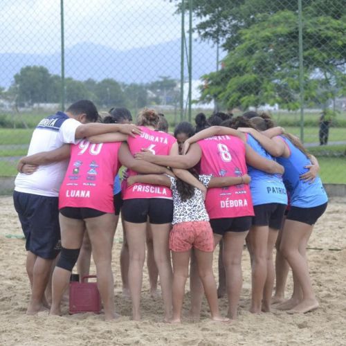 Prefeitura de Ubiratã é campeã do Circuito Paranaense de Handebol de Areia 