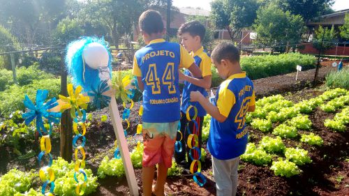Projeto Formando Cidadãos com Saberes Agroecológicos e Sustentáveis