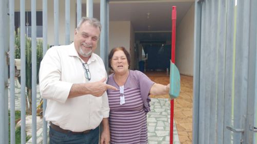 Prefeito Baco acompanha serviços realizados no Bairro Ativo: grandes transformações na Vila São Joaquim e Parque das Flores