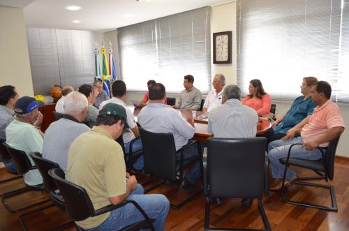 Assinada ordem de serviço para instalação de rede de iluminação pública em locais com "pontos cegos"