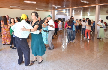 Muita alegria e descontrao marcou o evento da terceira idade