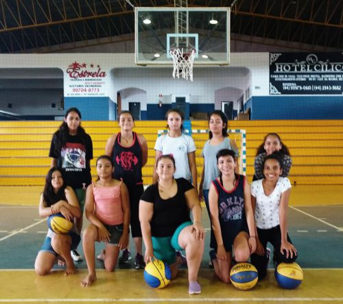 Basquete feminino já é uma realidade em Ubiratã