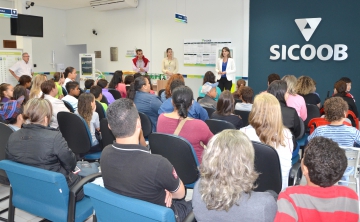O Concurso Cultural Cooperativista visa promover o conceito de cooperativismo para crianas do ensino fundamental