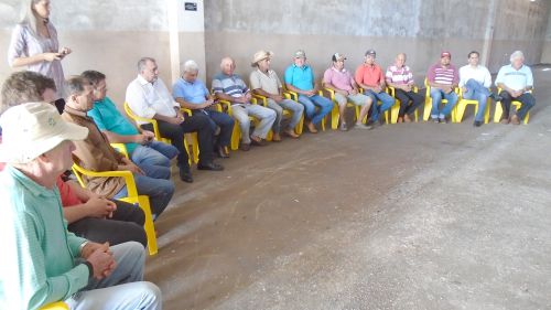 Agricultores receberam fertilizante Super Simples através de Programa Gestão de Solos e Água na Microbacia Água Grande