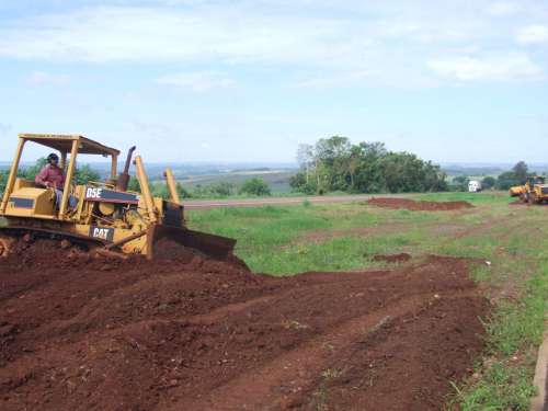 A adequao do solo no local j foi iniciado e nos prximos dias haver o plantio de grama