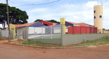 O prdio foi edificado no Jardim Josefina I