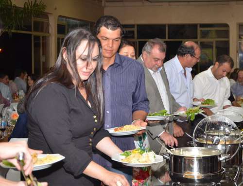 Foi servido um delicioso jantar