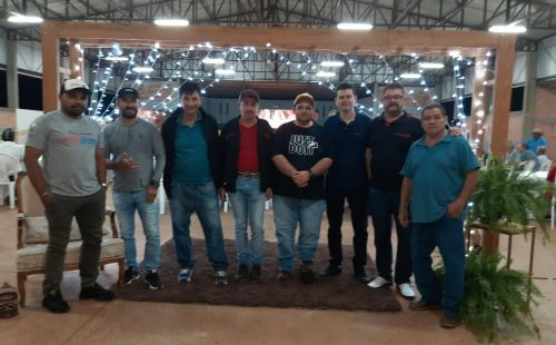 Jantar com Palestra Show em comemoração ao dia dos Pais