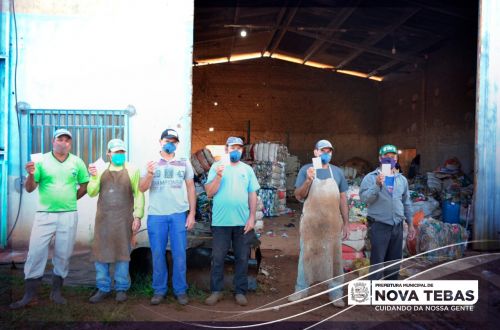 Vacinação dos colaboradores da limpeza pública