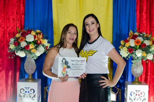 Evento homenageia mulheres que se destacaram em 2018